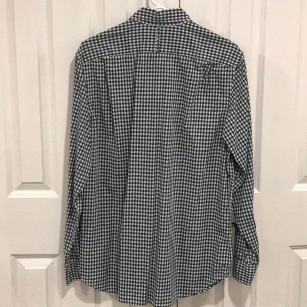 Banana Republic Men’s Button Down Shirt Size Large